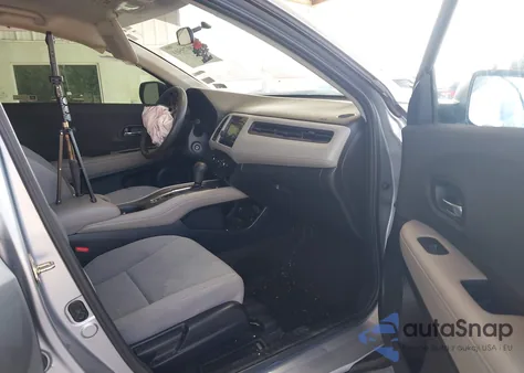 2020 Honda Hr-V 2Wd Lx from USA, damaged, VIN 3CZRU5H31LM714786